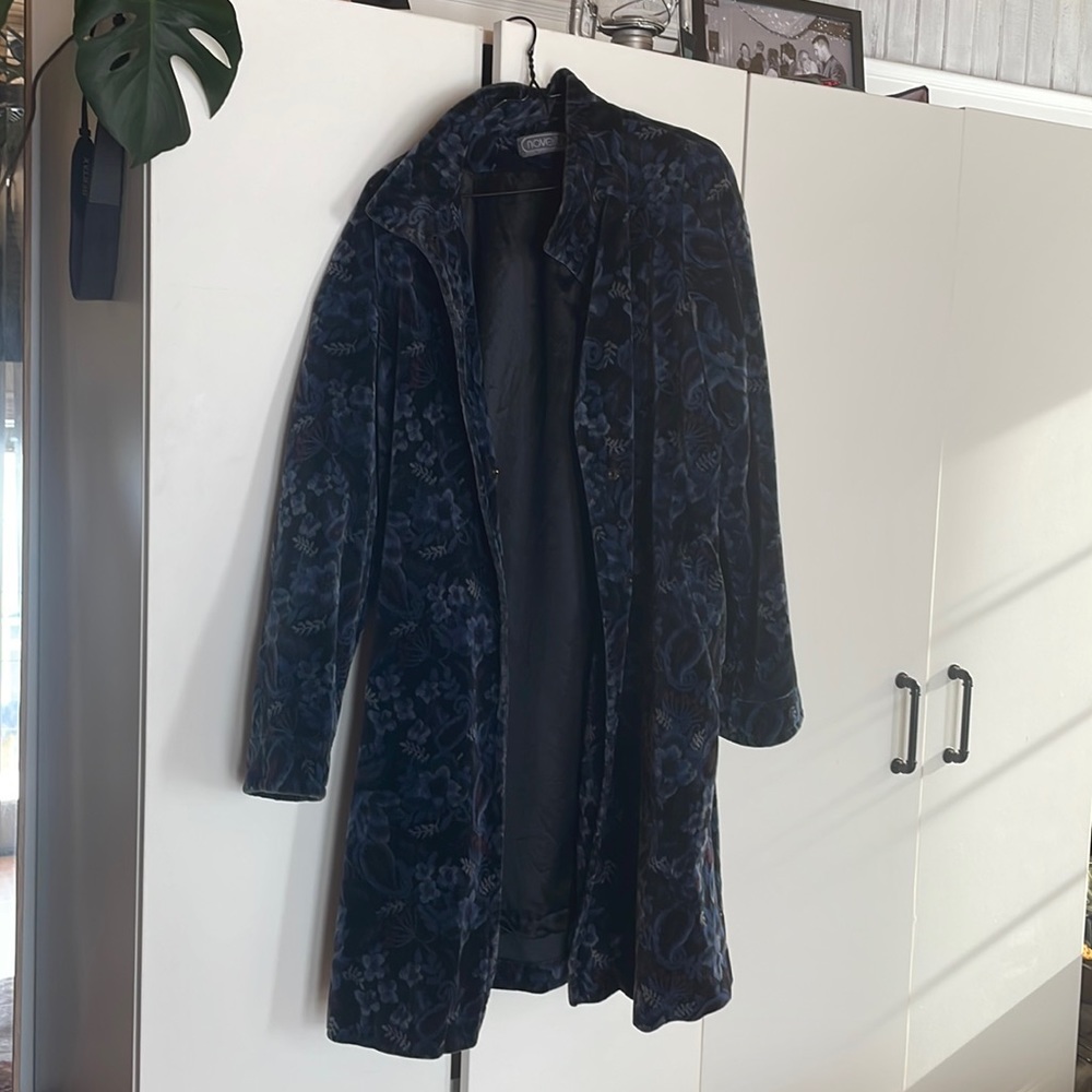 Blue velvet paisley jacket vintage